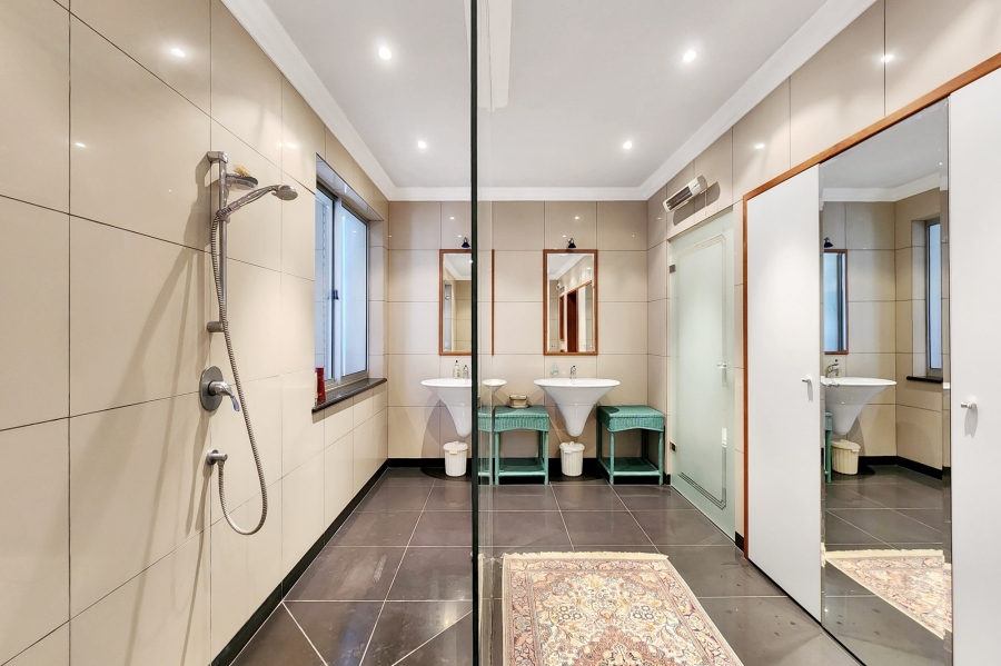 2 Bedroom Property for Sale in Bantry Bay Western Cape